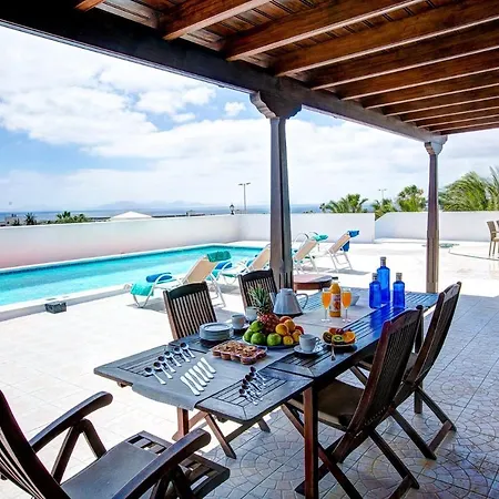 Casa Paula Yaiza (Lanzarote)